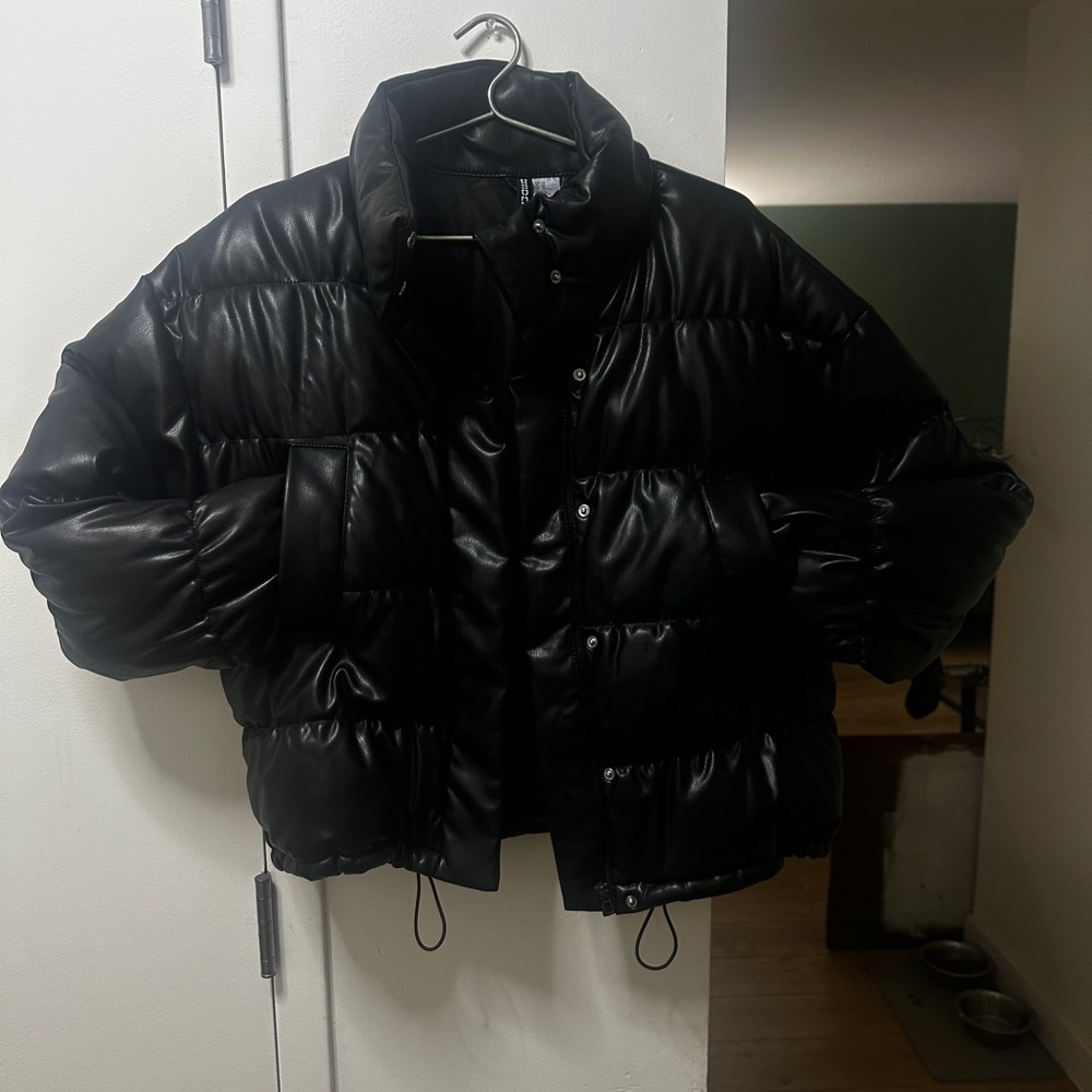 H&M Black Puffer Jacket
